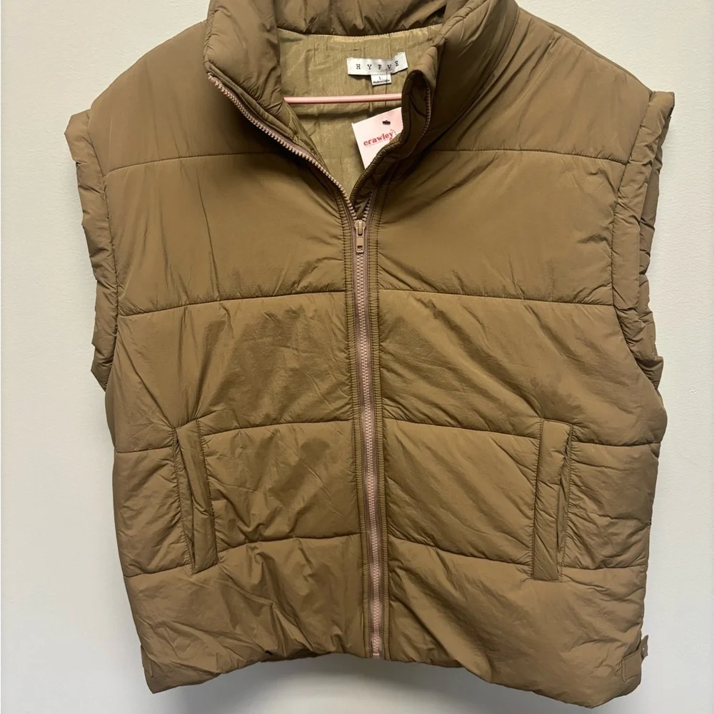 HYFVE‎ Oversized Brown Quilted Puffer Vest - Picture 2 of 5